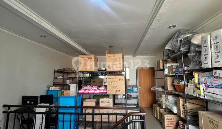 For Quick Sale: Strategic Shop House in Sector 1b, Jl Raya Boulevard, Gading Serpong 2