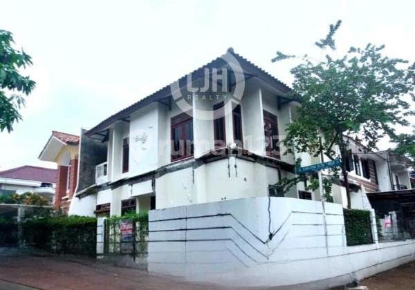 Dijual Rumah Luas di Puri Kencana Kembangan Selatan Jakarta Barat - SHM