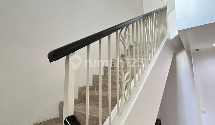 Dijual Cepat Rumah Renov Bagus Cluster Aquamarine Phg Gading Serpong 2