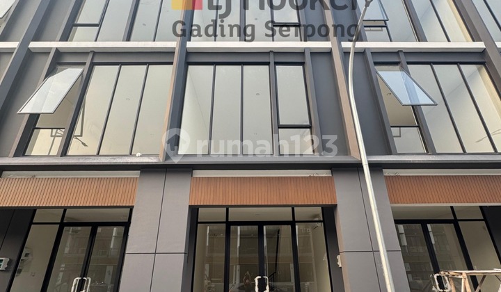 Dijual Ruko Strategis Hampton Avenue Hadap Jalan, Gading Serpong