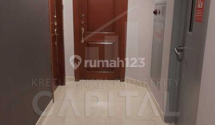 Apartemen Nyaman Dengan View tTman dan Jalan Layang di Jakarta Barat 2