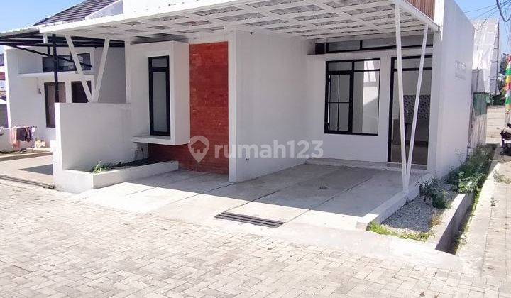 Atedja Regency Rumah siap huni di cihanjuang parongpong dkt alun alun lembang 2