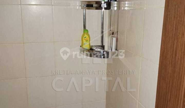 Cheap 2 Bedroom Unit with Pool View at Sudirman Suites Apartment 2