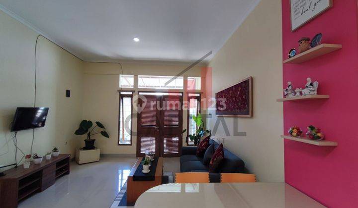 Rumah Cantik Di Sayap Surya Sumantri 1