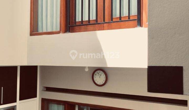 Rumah Asri Furnished Dago Lingkungan Nyaman Aman View Bandung  2