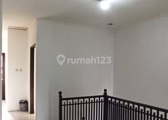 Ruang Usaha Cigadung For Sale Lokasi Strategis Dekat Minimarket  2