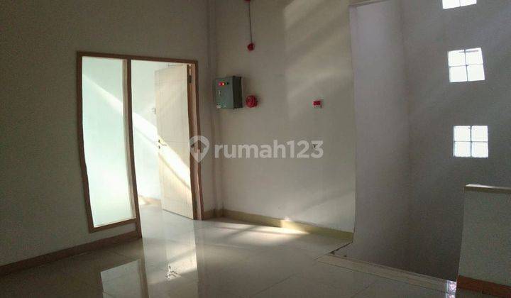 Ruko Strategis Di Mainroad Sunda Cocok Untuk Bank, Kantor Lainnya 7