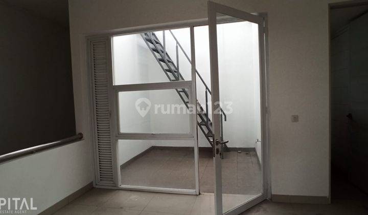 For Rent 2 Unit Ruko Rendeng Tengah Kota Hadap Timur  6