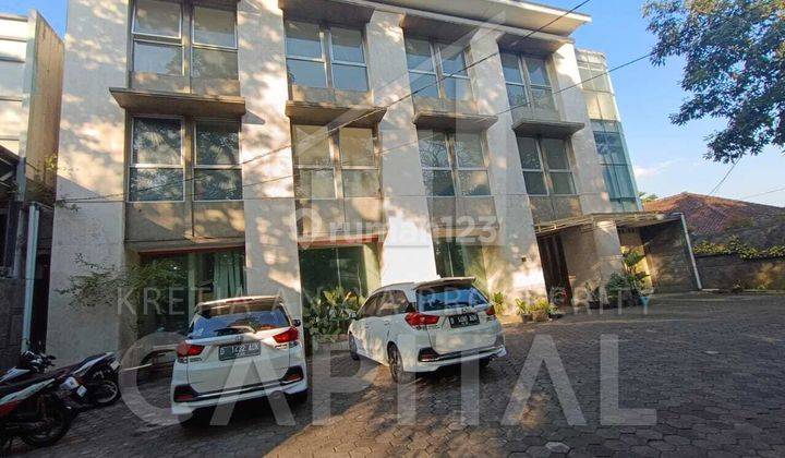 Jarang ada! Rumah kantor di Mainroad Supratman hanya 10 menit ke Gedung Sate 1