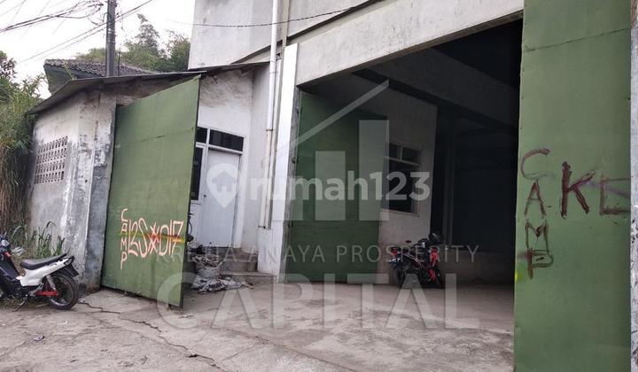 Gudang Siap Pakai di Jalan Raya Nanjung Cimahi