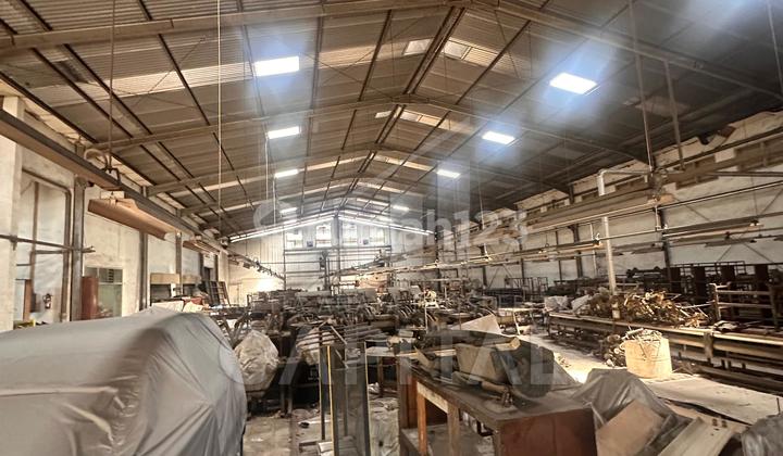 Tanah dan Gudang Luas Lokasi Strategis untuk Showroom dan Lainnya di Mainroad Cibeureum Tanah dan Gudang Luas Lokasi Strategis untuk Showroom dan Lainnya di Mainroad Cibeureum