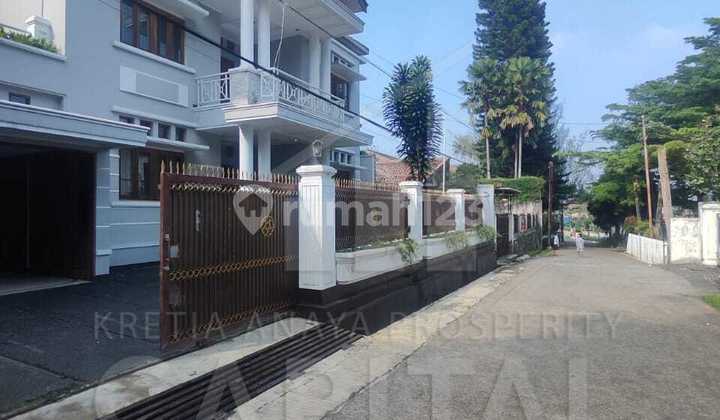 Rumah Mewah Nyaman Siap Huni Suitable For Expats Gegerkalong Bandung 1