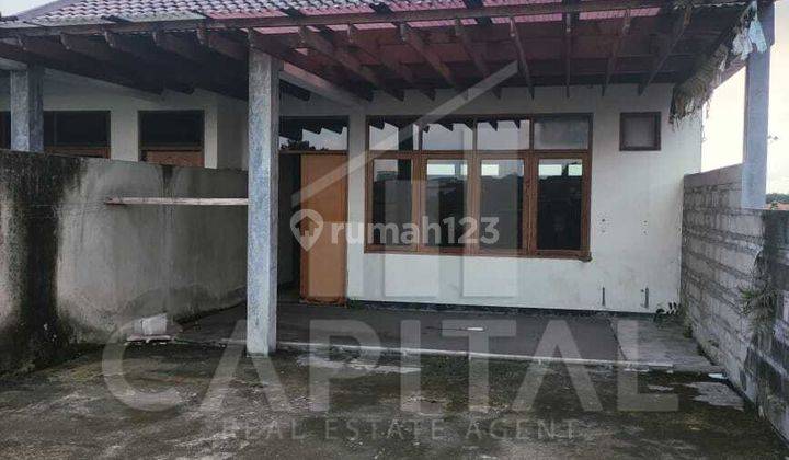 Ruang Usaha 3 Setengah Lantai di Jalan Pasirkaliki Bandung 1