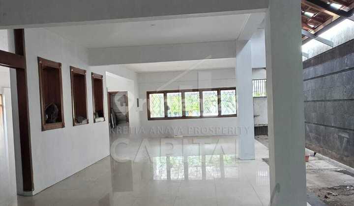 New Business Space, Clean Renovation, Ready to Use in Sayap Riau, Bandung
