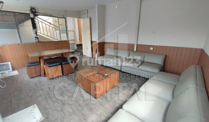 Kost Aktif Lokasi Strategis Dekat Universitas dan Pintu Tol di Mainroad Surya Sumantri