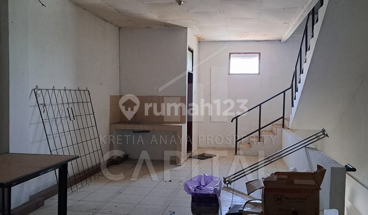 Cihampelas 4-Story Shophouse with Strategic Location in the City Center Ready to Bring in Profits 2