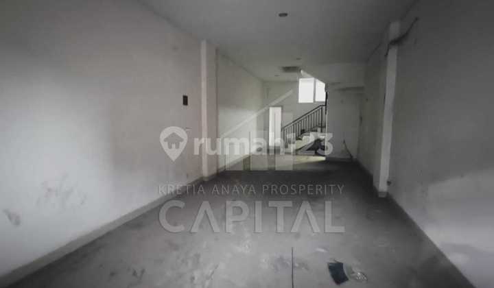 Ruko Siap Pakai di Daerah Strategis Nan Nyaman Jalan Veteran Bandung