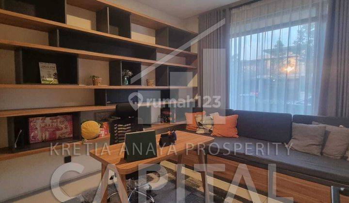 Rumah Siap Huni Dan Furnished Dengan Row Jalan Besar di Tatar Nayapati Kota Baru Parahyangan 1