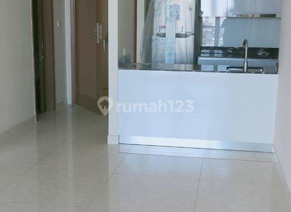 Apartemen Taman Anggrek Residences Condo 2 Kamar Semi Furnished Jakarta Barat 1