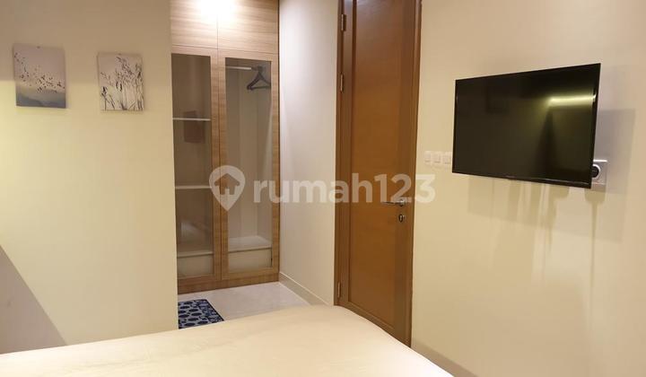 Apartemen taman anggrek residences 2+1br condo besar siap huni bagus jakarta barat 2