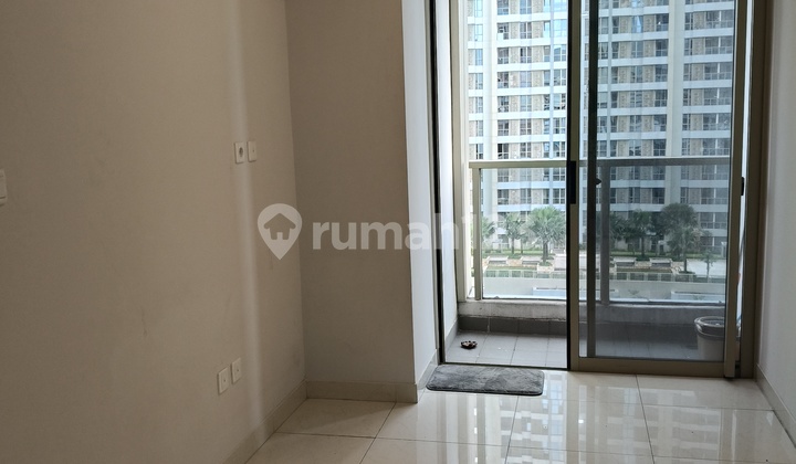 Ready for Rent 2-bedroom Semi Furnished Taman Anggrek Residences