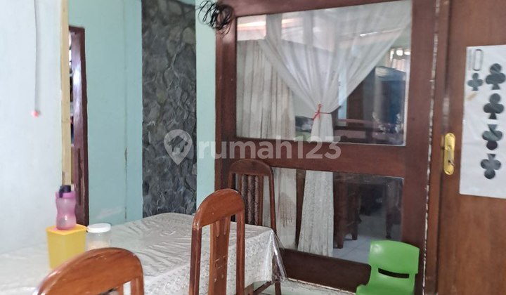 Ready-to-Occupy House on Sangkuriang Street, Dago. Strategic Location Around ITB Campus, Dago Area.