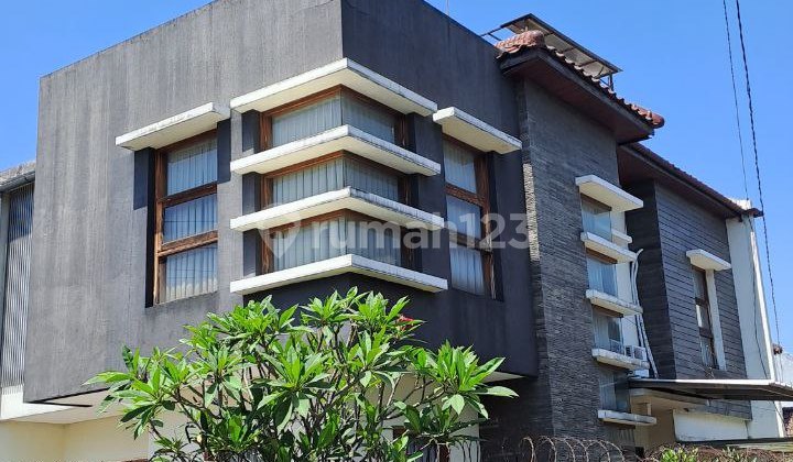 Rumah Bagus 2Lantai dan Kokoh Komplek Sukaluyu. Lokasi Bagus Area Cikutra Suci.