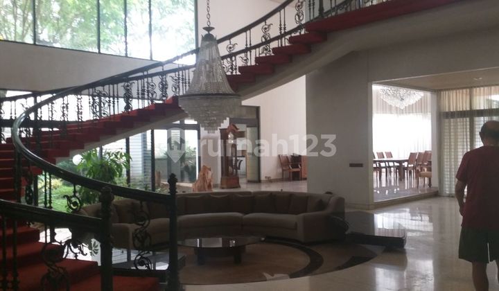 Rumah ciumbuleuit lokasi presticius harga menggiurkan, hitung tanah 15jt/m