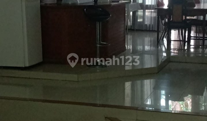 For sale: affordable house in Setrasari Kulon. Premium location.