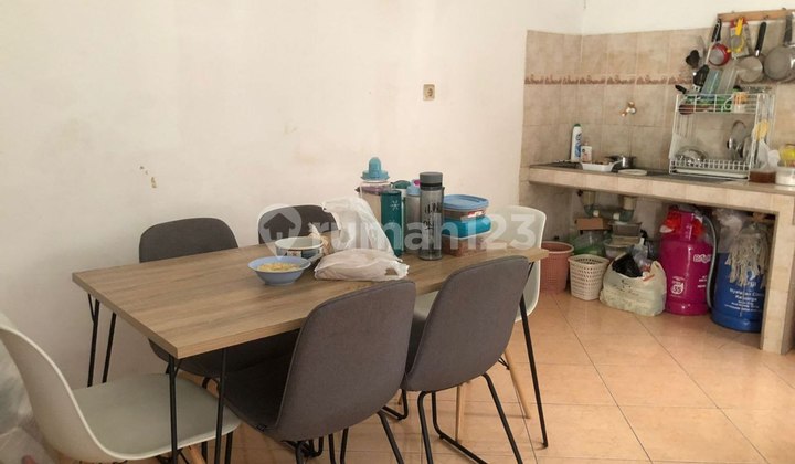 Nice ready-to-occupy house in Antapani complex, Bandung. 2