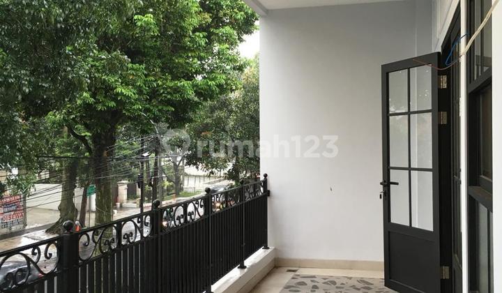 Gress 3.5-Story Shophouse Area Riau Gandapura 2