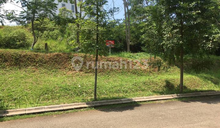 Tanah dago resort. golf island residence