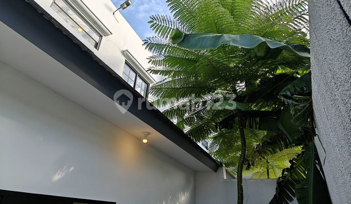 Rumah Cluster Baru 2 Lantai Modern Strategis Tol Lrt Jatiwaringin 2