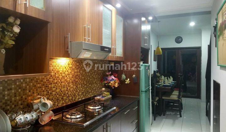 Jual Cepat Rumah 2,5 Lantai Siap Huni Full Furnish Di Komplek Jatiwaringin Bekasi 6