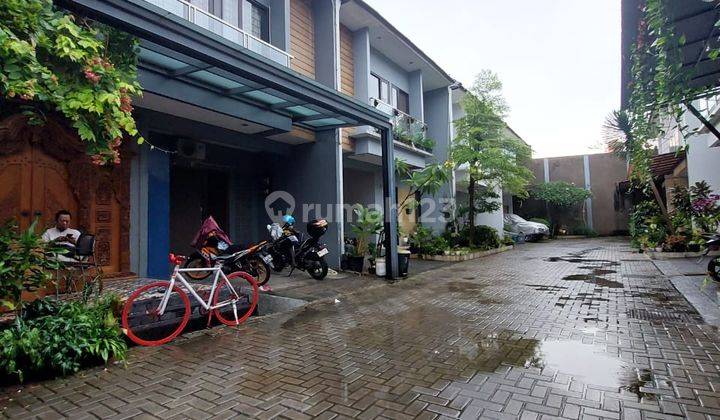 Dijual Cepat Rumah Dalam Townhouse Ekslusif Lokasi Tenang & Nyaman Di Condet Jakarta Timur 1