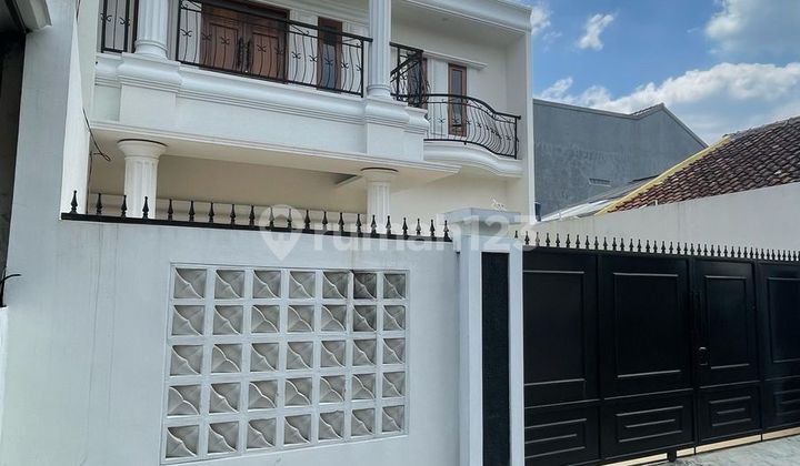 Cheapest Nice Two-Story House in Jagakarsa, South Jakarta