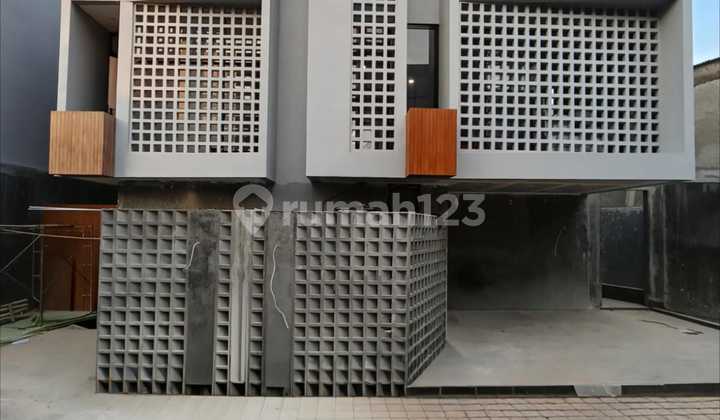 Banting Harga Rumah Baru Tahap Finising Dalam Mini Cluster Pondok Kelapa Duren Sawit Jakarta Timur Banting Harga Rumah Baru Tahap Finising Dalam Mini Cluster Pondok Kelapa Duren Sawit Jakarta Timur