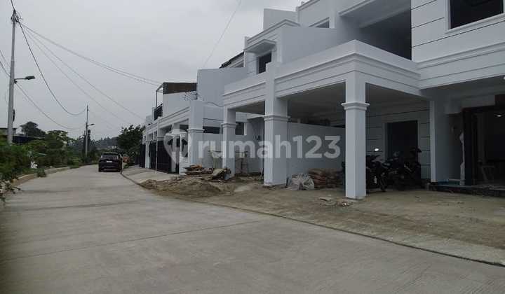 Rumah Baru 2,5 Lantai Dalam Komplek Di Pondok Kelapa Jakarta Timur 2