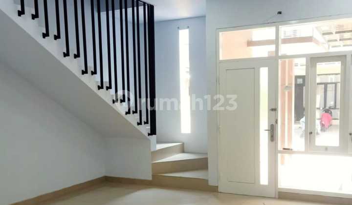 Secondary House Within Cluster In Bambu Apus East Jakarta 2