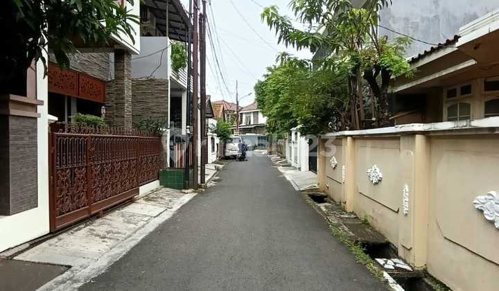Ready-to-Occupy Second House in Cipinang Rawamangun, East Jakarta 2