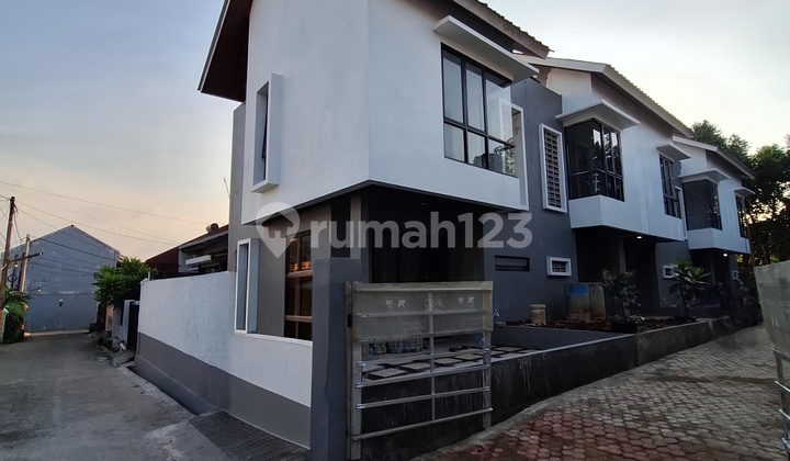 New 2-Story Flood-Free House in Jatiwarna, Jatiasih 2