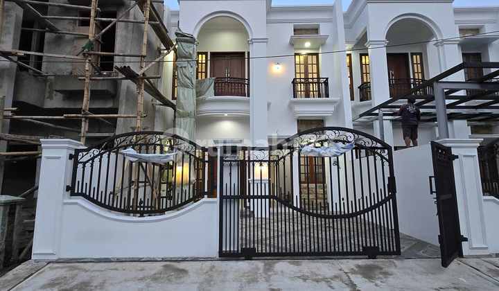 Rumah Baru Siap Huni Dalam Komplek Jalan 2 Mobil Duren Sawit 