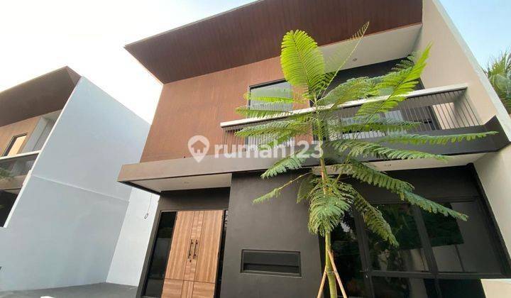 Rumah cantik murah 2 lantai dalam cluster siap huni di Jatibening 2