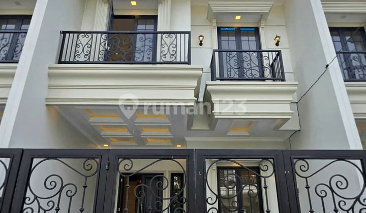 Rumah Baru dalam Komplek Akses Super Lebar di Cempaka Putih Rumah Baru dalam Komplek Akses Super Lebar di Cempaka Putih