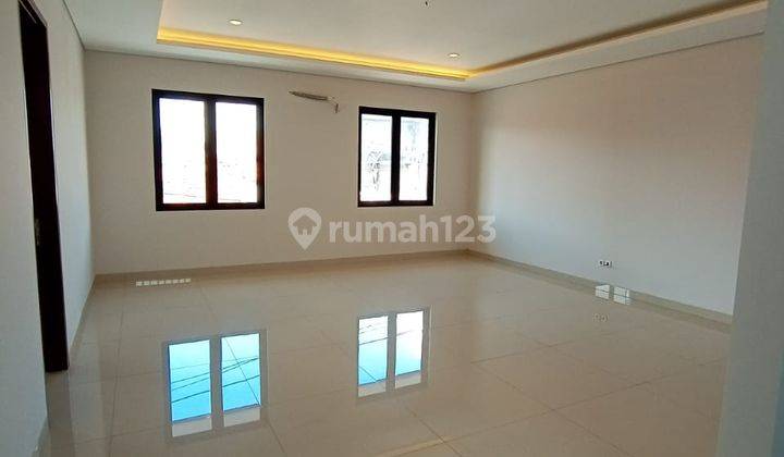 Dijual Rumah Baru Mewah Siap Huni di Petukangan Pesanggrahan Jakarta Selatan  4