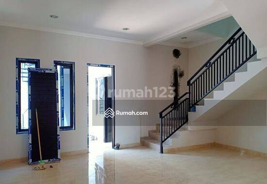 Dijual Rumah Baru Sangat Indah Murah Siap Huni 5 Menit Ke Akses Tol di Jatibening Bekasi 6