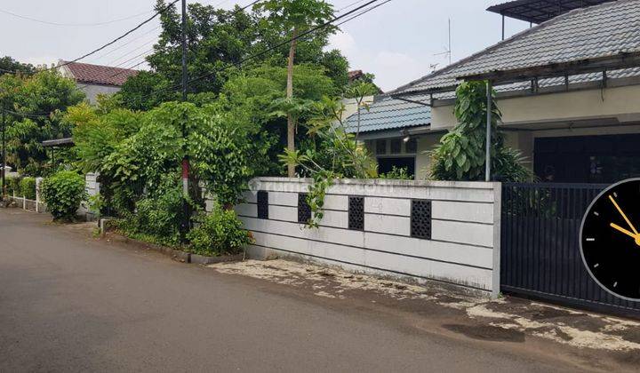 Dijual Rumah Murah Dalam Komplek di Jatiwaringin Jakarta Timur  1