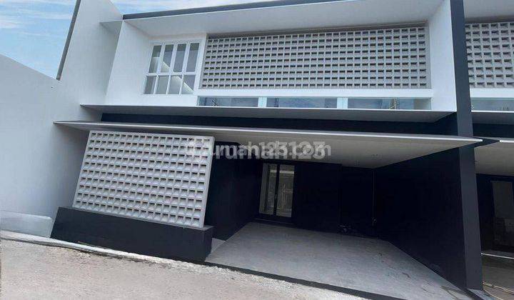 Dijual Rumah Mewah 2 Lantai Strategis di Caman Kalimalang Bekasi 1