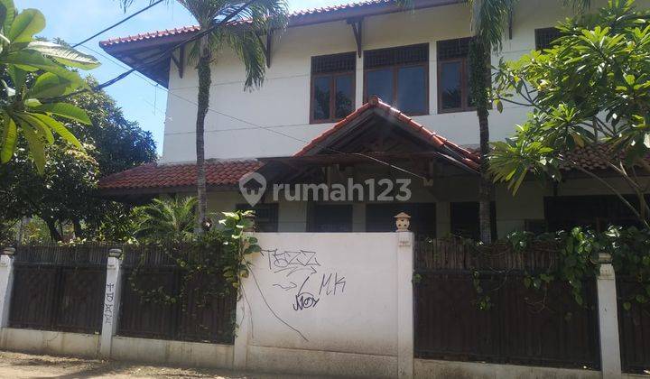 Dijual Rumah Cantik Terawat Kokoh Dalam Komplek di Cinere Depok 2