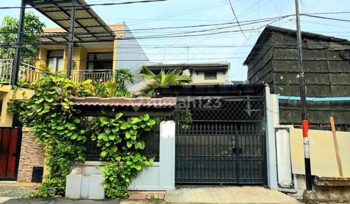 Dijual Rumah Murah Strategis Dalam Komplek di Pondok Kelapa 1